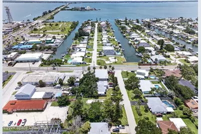 141 W Volusia Lane, Cocoa Beach, FL 32931 - Photo 12