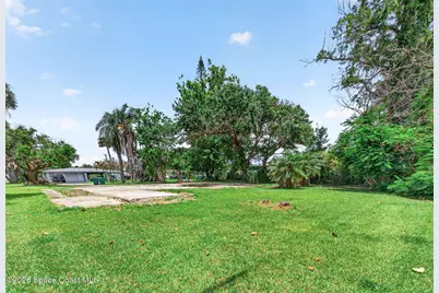 141 W Volusia Lane, Cocoa Beach, FL 32931 - Photo 2