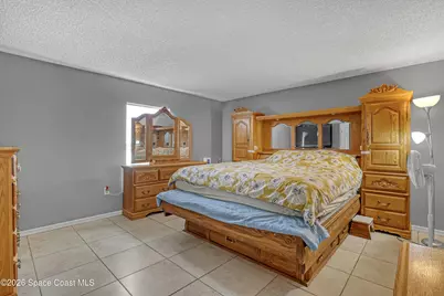 938 Jettie Street NE, Palm Bay, FL 32907 - Photo 4