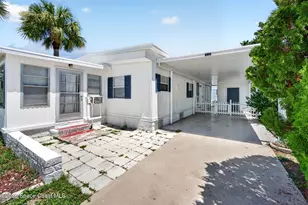 886 Pecan Cir, Barefoot Bay, FL 32976 - Photo 2