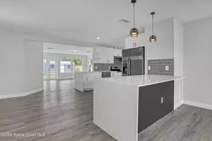 2010 Algeria St NE, Palm Bay, FL 32905 - Photo 16