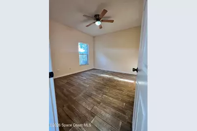 957 W Bimini Avenue W, Melbourne, FL 32901 - Photo 8