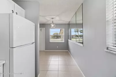 105 Spring Lake Court #203, Vero Beach, FL 32962 - Photo 6