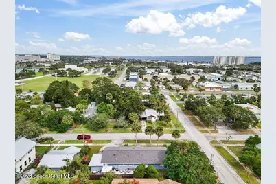 637 E Lincoln Avenue, Melbourne, FL 32901 - Photo 32