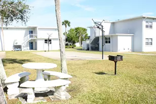 185 Treasure St, Merritt Island, FL 32952 - Photo 20