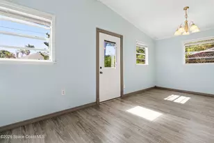 725 Teal St, Merritt Island, FL 32952 - Photo 2