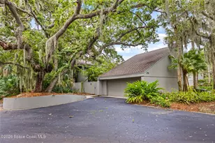 356 Aquarina Blvd, Melbourne Beach, FL 32951 - Photo 2
