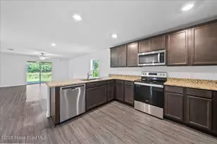 2528 Fleming Ave SW, Palm Bay, FL 32908 - Photo 8