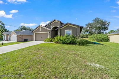 2528 Fleming Avenue SW, Palm Bay, FL 32908 - Photo 2