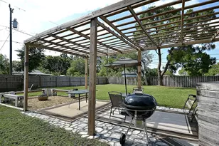 1018 Colonnade Ave SE, Palm Bay, FL 32909 - Photo 2