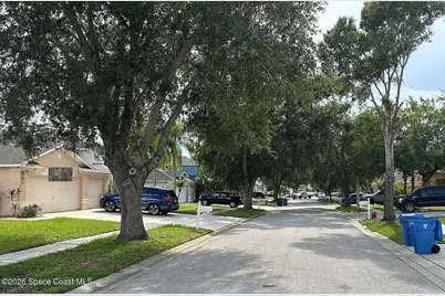 4245 Balington Drive, Valrico, FL 33594 - Photo 4