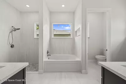 708 Daysland Avenue SW, Palm Bay, FL 32908 - Photo 16
