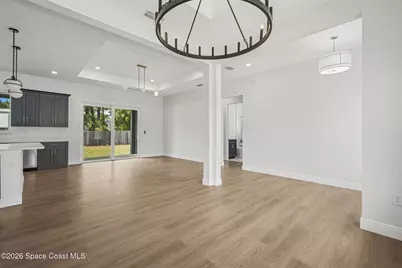 708 Daysland Avenue SW, Palm Bay, FL 32908 - Photo 6
