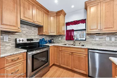 2507 Manorwood Drive, Melbourne, FL 32901 - Photo 16