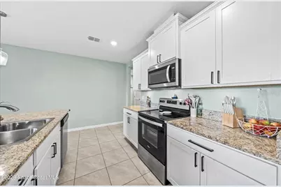 1401 McFarland Drive, Melbourne, FL 32904 - Photo 8