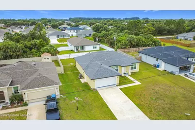 624 Osmosis Drive SW, Palm Bay, FL 32908 - Photo 56