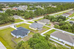 624 Osmosis Dr SW, Palm Bay, FL 32908 - Photo 66