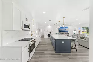 360 Diana Blvd, Merritt Island, FL 32953 - Photo 10
