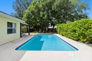 823 Hunters Creek Dr, Melbourne, FL 32904 - Photo 16