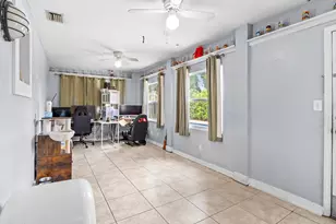 823 Hunters Creek Dr, Melbourne, FL 32904 - Photo 10