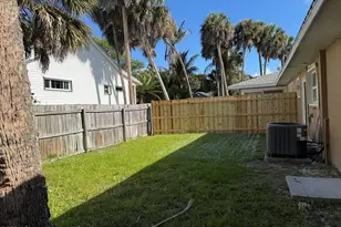 215 Pelican Dr, Melbourne Beach, FL 32951 - Photo 20