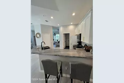 491 S Key Lime Square SW, Vero Beach, FL 32968 - Photo 8