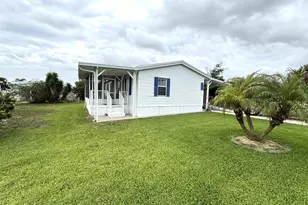 6129 97th St, Sebastian, FL 32958 - Photo 2
