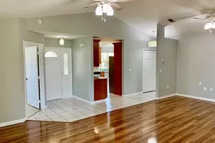 731 John Carroll Ln, Melbourne, FL 32904 - Photo 2