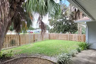 731 John Carroll Ln, Melbourne, FL 32904 - Photo 24