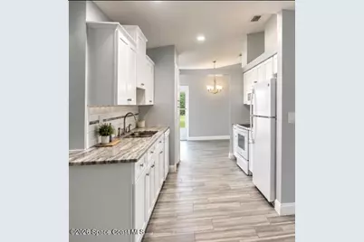 979 SE Raleigh Road SE, Palm Bay, FL 32909 - Photo 6