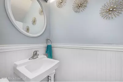 152 E East Colonial Court Court #84, Indian Harbour Beach, FL 32937 - Photo 14