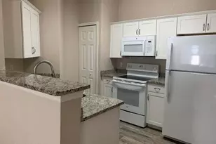 5663 Star Rush Dr, Melbourne, FL 32940 - Photo 2