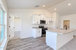 1015 Gulfport Rd SE, Palm Bay, FL 32909 - Photo 12