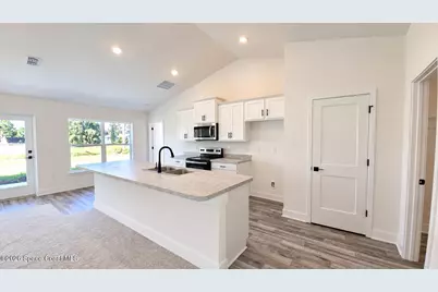 1015 Gulfport Road SE, Palm Bay, FL 32909 - Photo 8