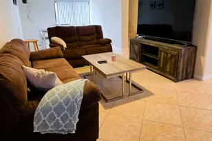 612 Cedar Side Cir NE, Palm Bay, FL 32905 - Photo 4