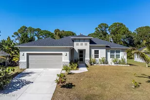 951 Sareta St SE, Palm Bay, FL 32909 - Photo 2
