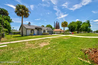 6215 Grissom Parkway, Cocoa, FL 32927 - Photo 2