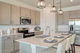 1727 Echelon Point Way NW, Palm Bay, FL 32907 - Photo 2