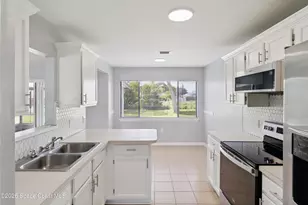 940 Forest St NE, Palm Bay, FL 32907 - Photo 8