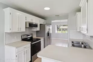 940 Forest St NE, Palm Bay, FL 32907 - Photo 8