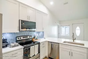 115 Riverside Dr, Cape Canaveral, FL 32920 - Photo 2