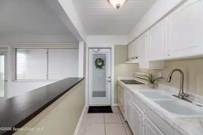 1273 Jimmy Buffett Memorial Highway #304, Satellite Beach, FL 32937 - Photo 6