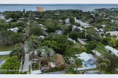 702 Shady Lane, Melbourne Beach, FL 32951 - Photo 2