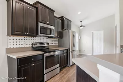 510 Fiddleleaf Circle, West Melbourne, FL 32904 - Photo 4