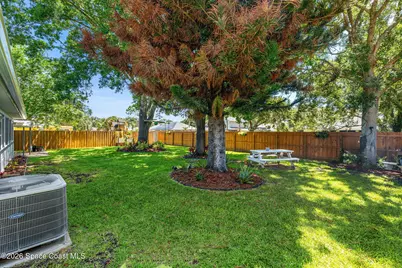 676 Sheridan Woods Drive, Melbourne, FL 32904 - Photo 38