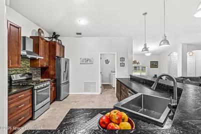 676 Sheridan Woods Drive, Melbourne, FL 32904 - Photo 8