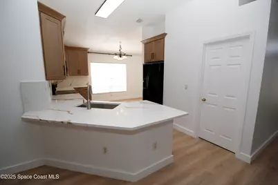2440 Bridgeport Circle, Rockledge, FL 32955 - Photo 4