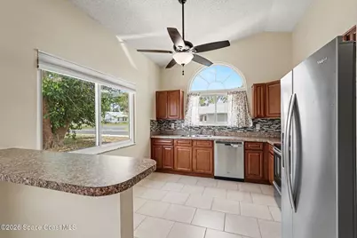 882 Wateroak Drive NE, Palm Bay, FL 32905 - Photo 8