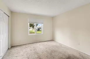 882 Wateroak Dr NE, Palm Bay, FL 32905 - Photo 10