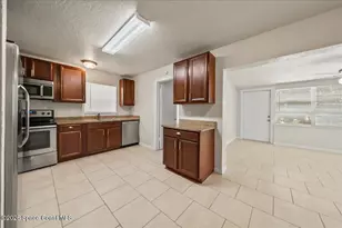 1607 Albert Dr, Melbourne, FL 32935 - Photo 8